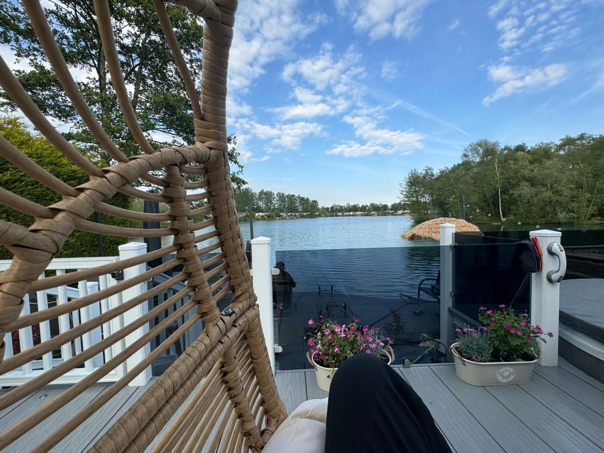 Lakeside Dorchester Lodge - Hot Tub With Fishing Peg Tattershall Zewnętrze zdjęcie