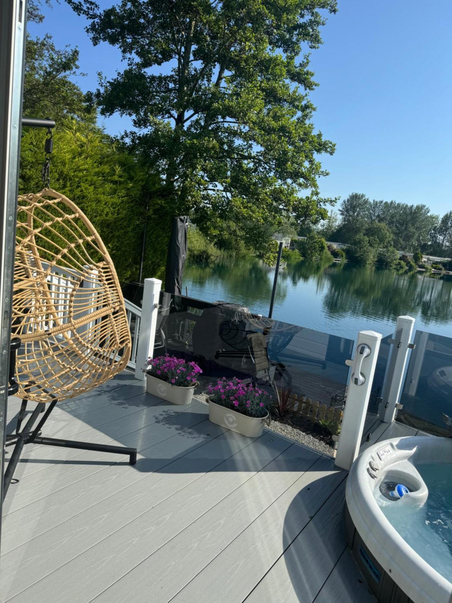 Lakeside Dorchester Lodge - Hot Tub With Fishing Peg Tattershall Zewnętrze zdjęcie